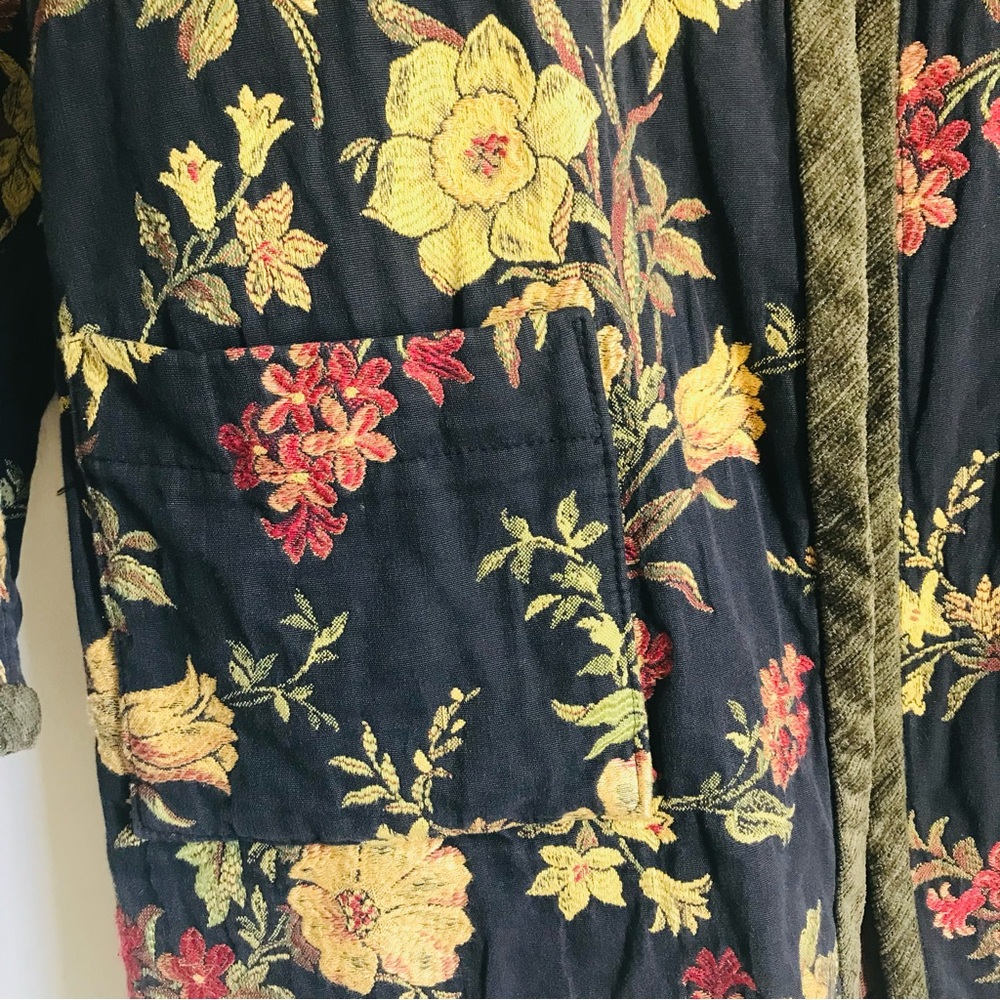 Vintage Vindago Design Floral Tapestry Reversible Art to Wear Kimono Jacket - Picture 7 of 12